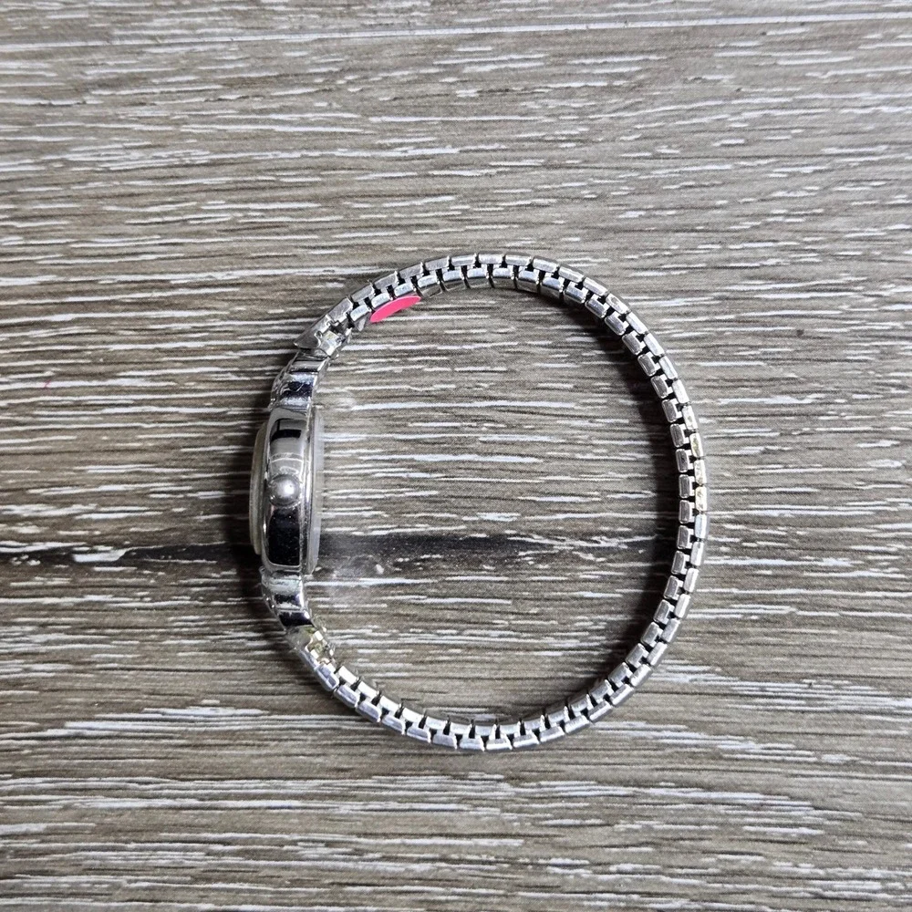 Timex Womens Vintage Silver Tone Oval‎ Face Expansion Band Watch J5 Quartz Parts